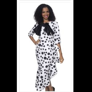 Diana Couture - Scuba Knit Women's Dress - 1XL (14-16) - White with Black